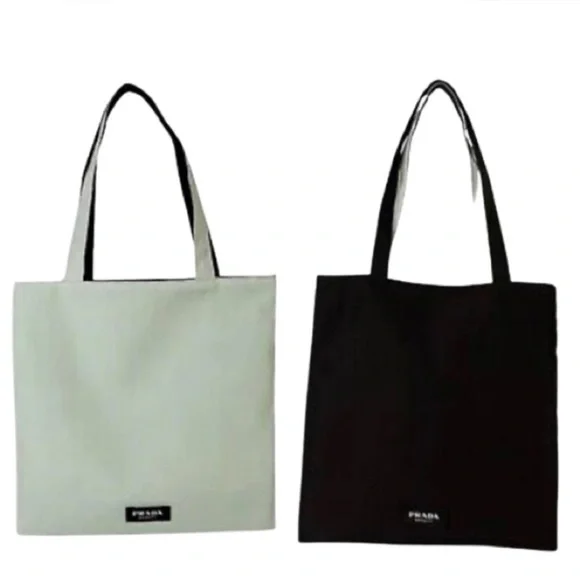 NWT Prada VIP Beauty Reversible Tote Bag + Black Pouch - Picture 3 of 3